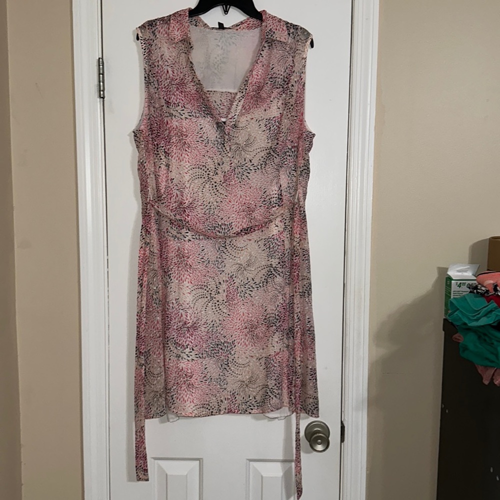 The Limited Women’s Sleeveless Dress